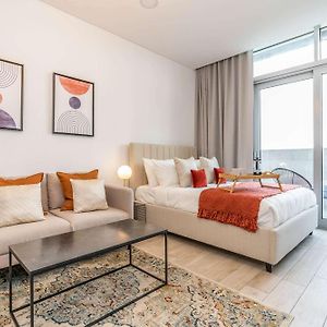 Studio met een King Size Bed